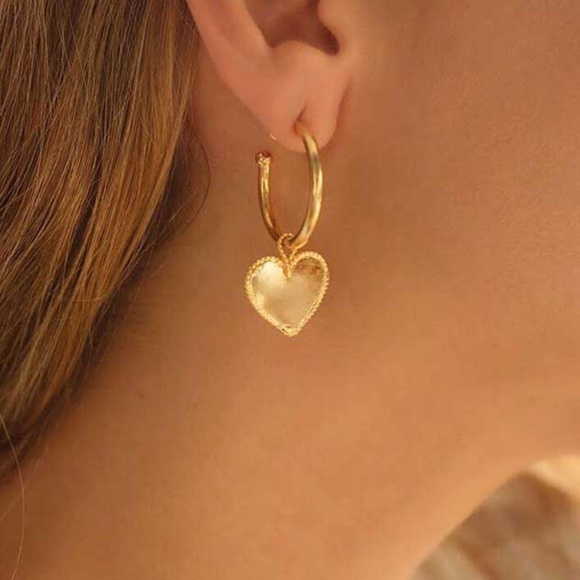 Gold-plated Love Earrings - Picture 2 of 2